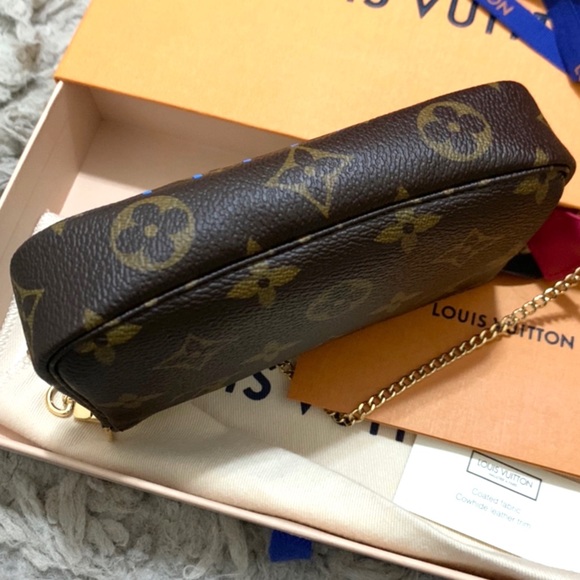 🆕2020 Christmas Edition MINI POCHETTE ACCESSOIRES - Picture 13 of 14